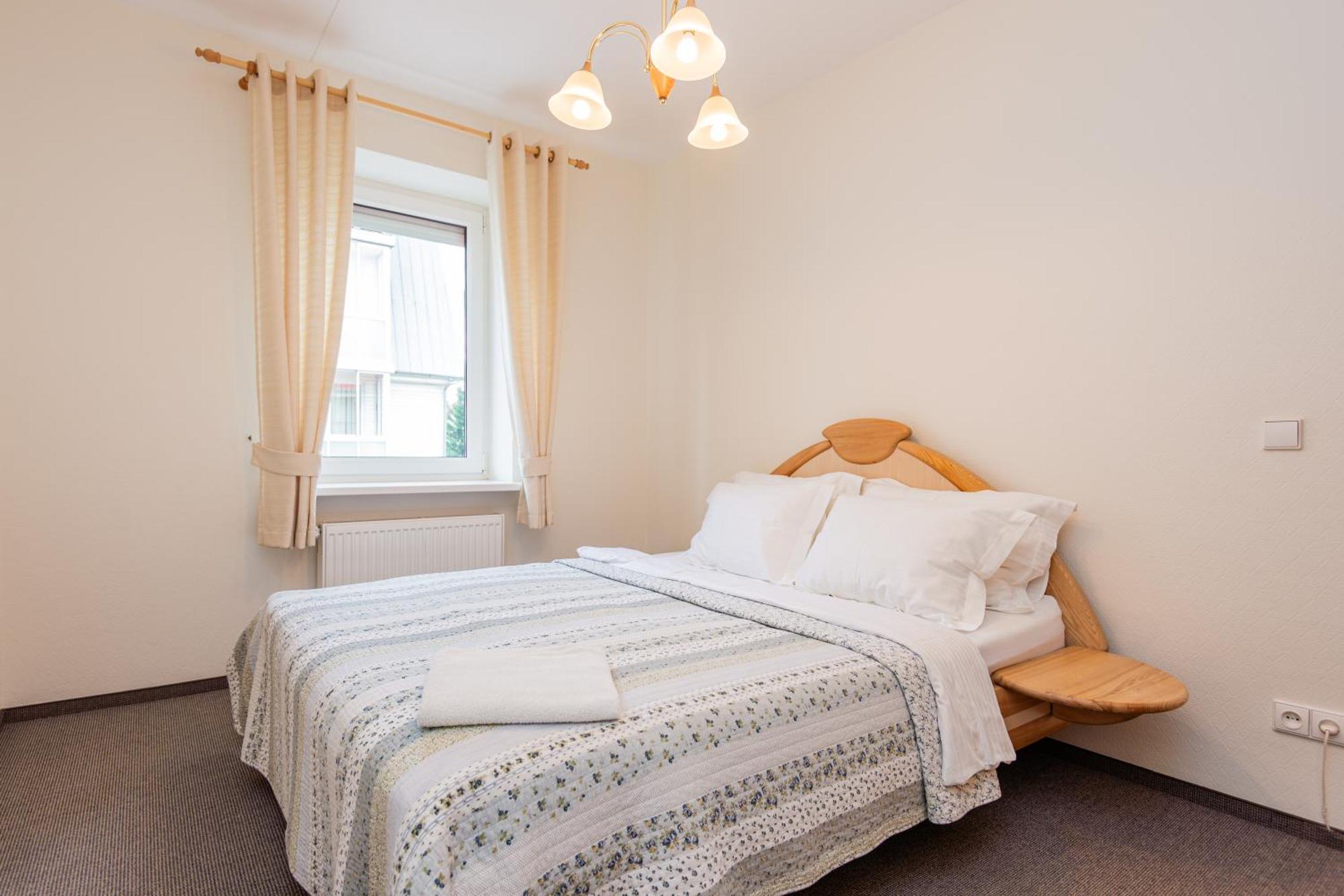Family Inn Cottage With Terrace Palanga Ngoại thất bức ảnh