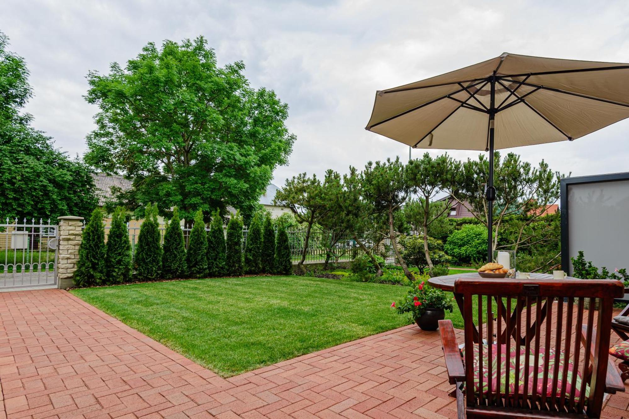 Family Inn Cottage With Terrace Palanga Ngoại thất bức ảnh