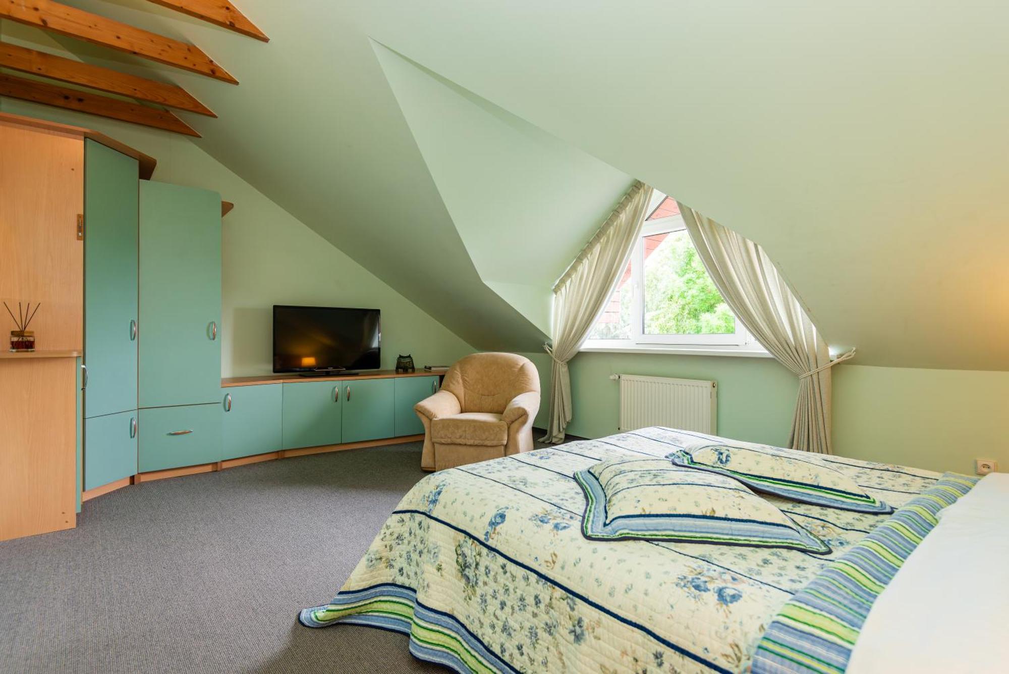 Family Inn Cottage With Terrace Palanga Ngoại thất bức ảnh