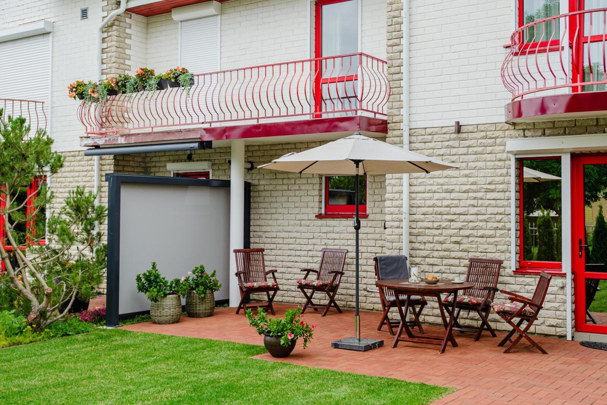 Family Inn Cottage With Terrace Palanga Ngoại thất bức ảnh
